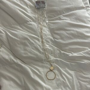 Chic Gold Pendant Necklace